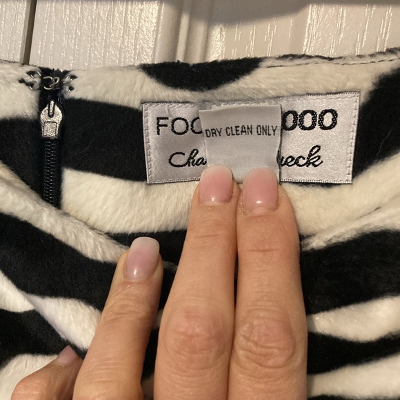 EUC Focus 2000 by Charles Glueck zebra print skirt. Size 12. Super edgy and sexy - Picture 6 of 6